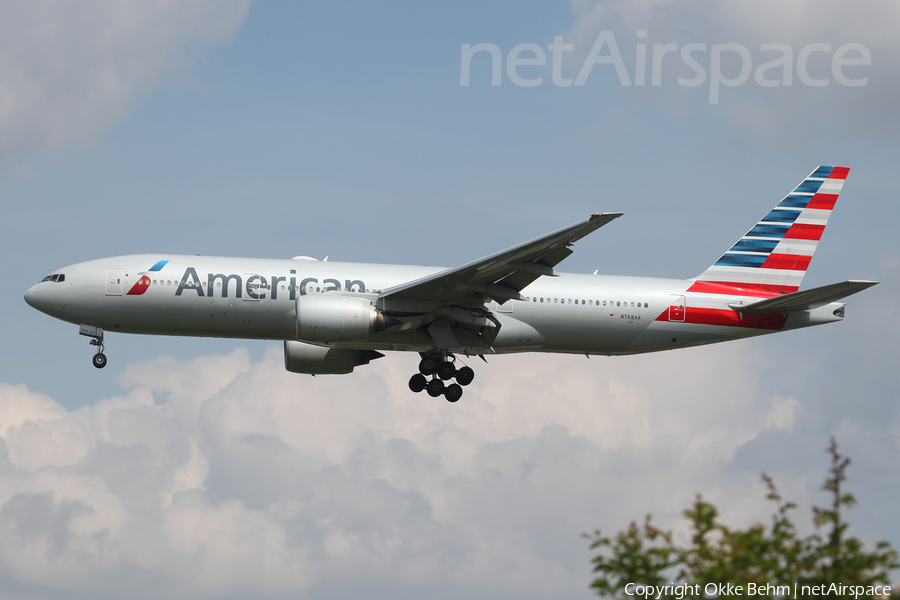 American Airlines Boeing 777-223(ER) (N768AA) | Photo 335230