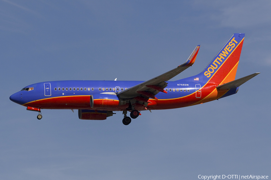 Southwest Airlines Boeing 737-7H4 (N768SW) | Photo 279748