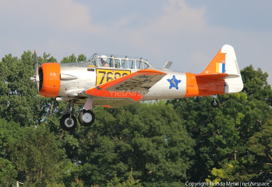 (Private) North American AT-6C Texan (N7693Z) | Photo 355516