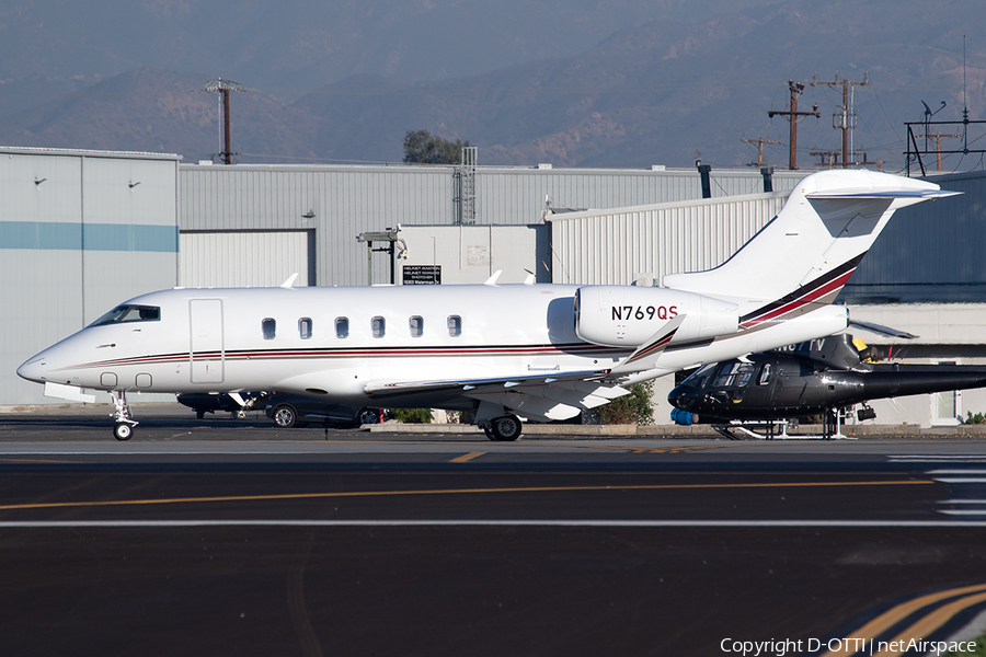 NetJets Bombardier BD-100-1A10 Challenger 350 (N769QS) | Photo 563203