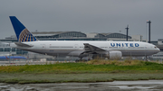 United Airlines Boeing 777-222 (N769UA) at  San Francisco - International, United States