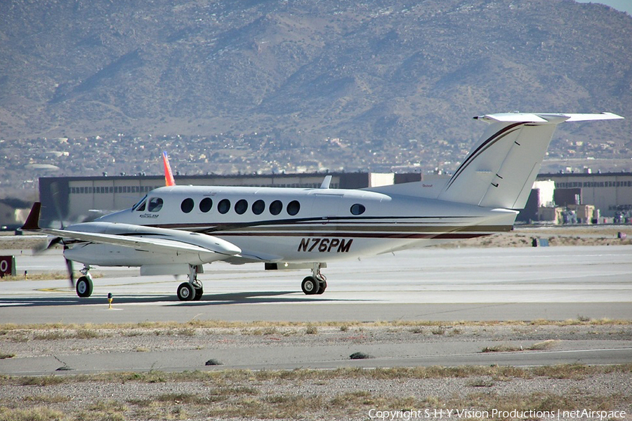 (Private) Beech King Air 350 (N76PM) | Photo 506