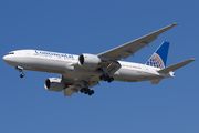 Continental Airlines Boeing 777-224(ER) (N77006) at  Houston - George Bush Intercontinental, United States