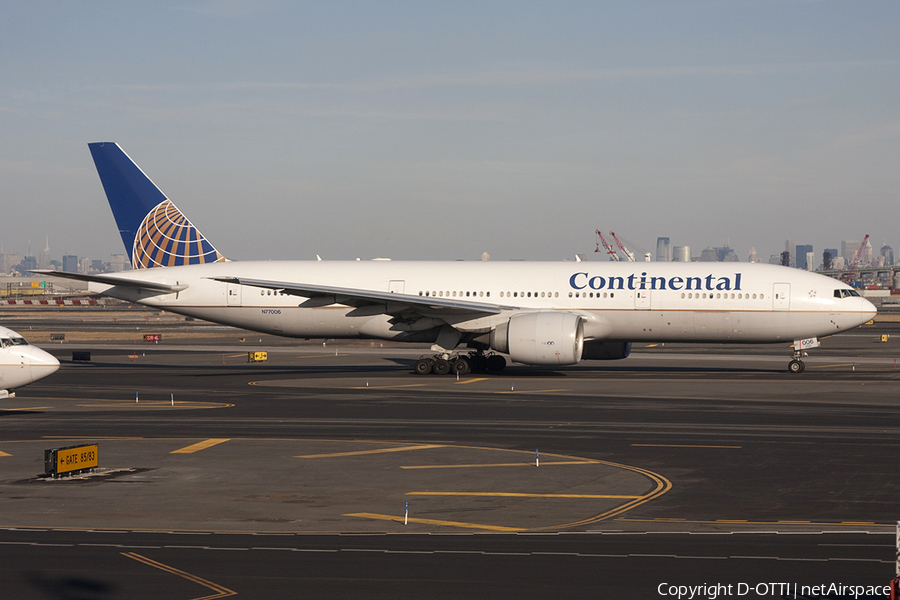 Continental Airlines Boeing 777-224(ER) (N77006) | Photo 344273