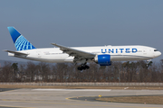 United Airlines Boeing 777-224(ER) (N77006) at  Frankfurt am Main, Germany