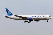 United Airlines Boeing 777-224(ER) (N77006) at  London - Heathrow, United Kingdom
