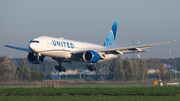 United Airlines Boeing 777-224(ER) (N77012) at  Amsterdam - Schiphol, Netherlands