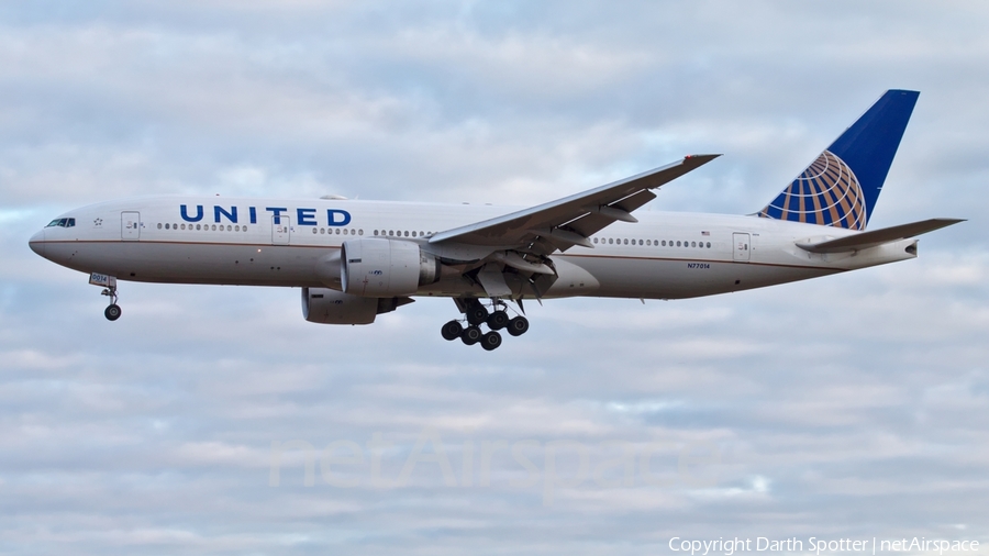 United Airlines Boeing 777-224(ER) (N77014) | Photo 201873