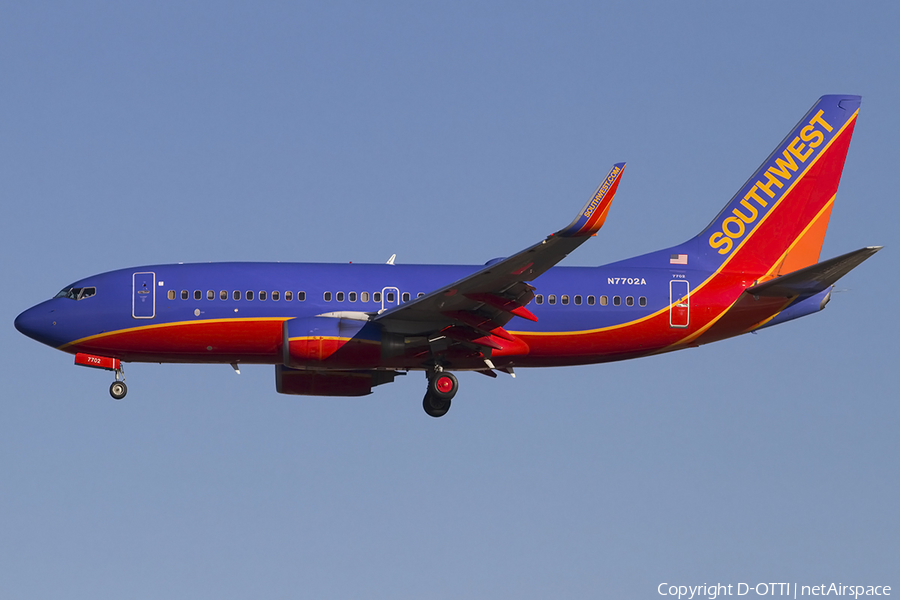 Southwest Airlines Boeing 737-7BD (N7702A) | Photo 457798