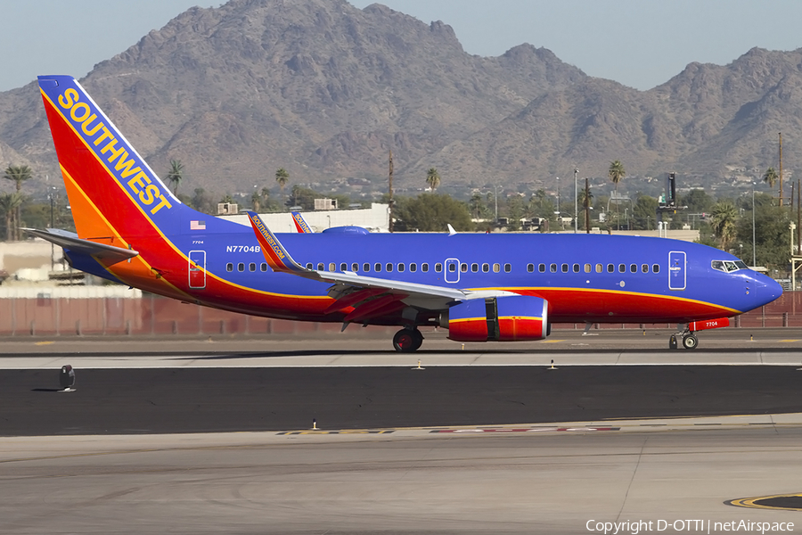 Southwest Airlines Boeing 737-7BD (N7704B) | Photo 461532