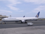Continental Airlines Boeing 767-424(ER) (N77066) at  Honolulu - International, United States