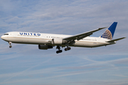 United Airlines Boeing 767-424(ER) (N77066) at  Zurich - Kloten, Switzerland