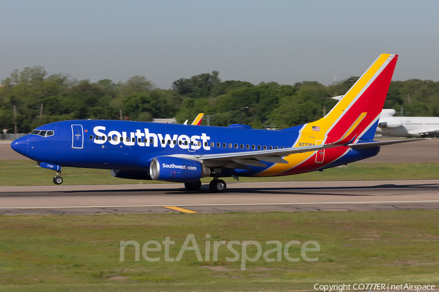 Southwest Airlines Boeing 737-76N (N7706A) | Photo 242926