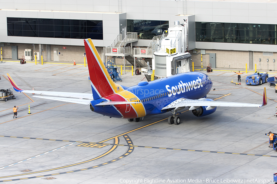 Southwest Airlines Boeing 737-7H4 (N770SA) | Photo 540777