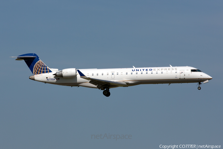 United Express (SkyWest Airlines) Bombardier CRJ-701ER (N770SK) | Photo 87449
