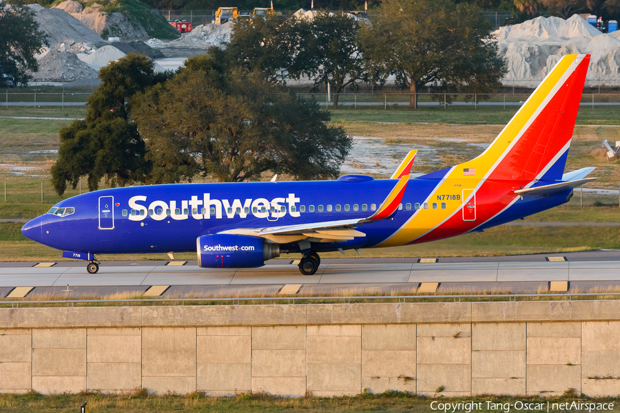 Southwest Airlines Boeing 737-76N (N7718B) | Photo 661564