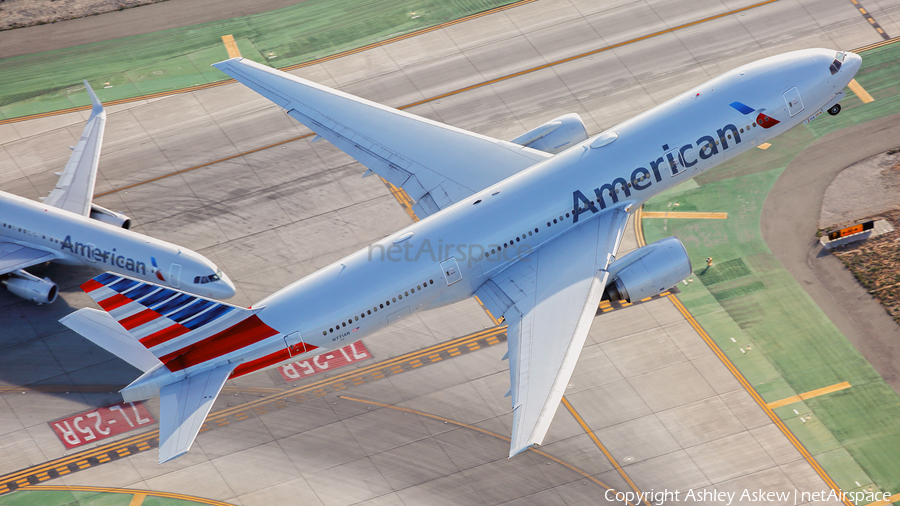 American Airlines Boeing 777-223(ER) (N771AN) | Photo 204292