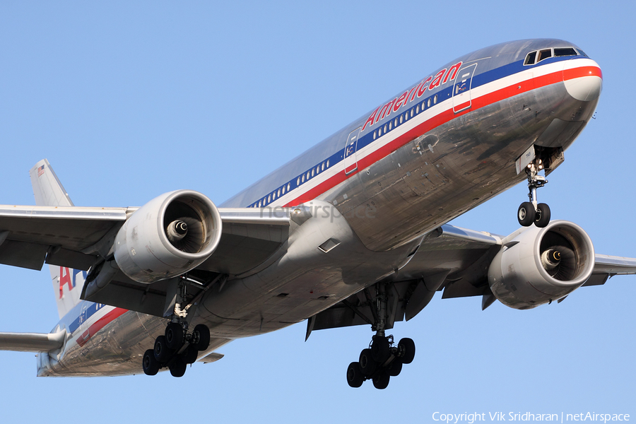American Airlines Boeing 777-223(ER) (N771AN) | Photo 7751