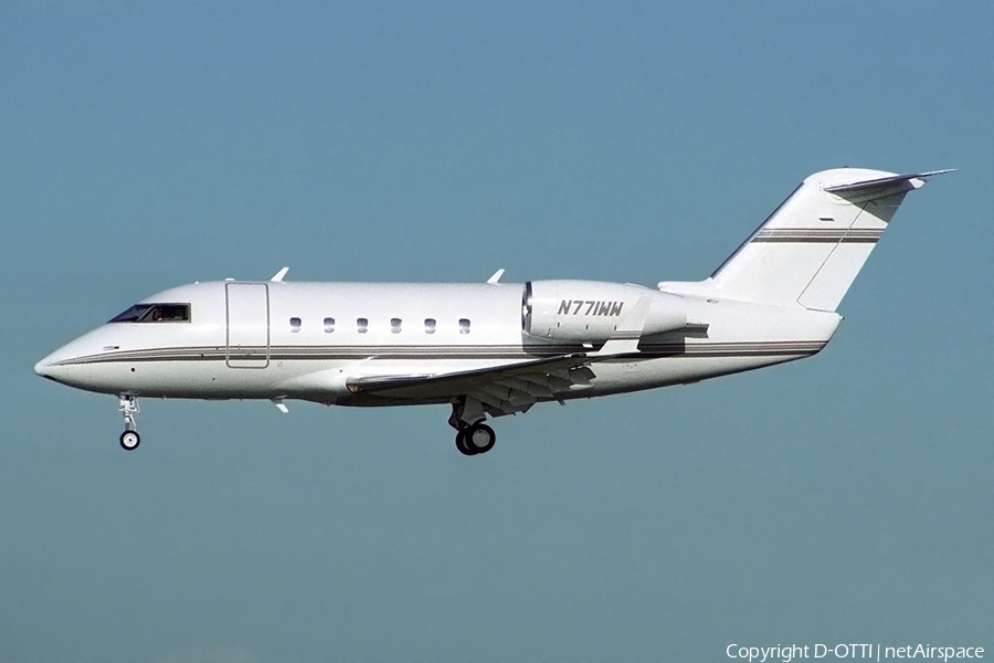 (Private) Canadair CL-600-1A11 Challenger 600S (N771WW) | Photo 366371