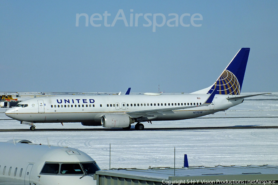 United Airlines Boeing 737-824 (N77258) | Photo 69346