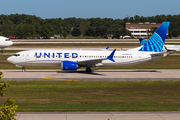 United Airlines Boeing 737-8 MAX (N77259) at  Houston - George Bush Intercontinental, United States
