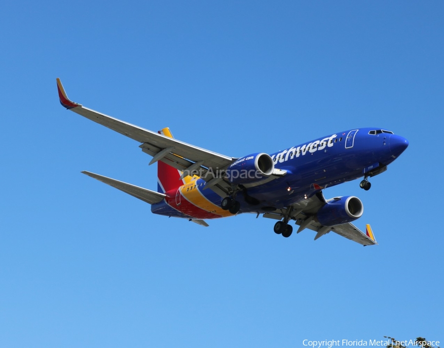 Southwest Airlines Boeing 737-76N (N7725A) | Photo 355551