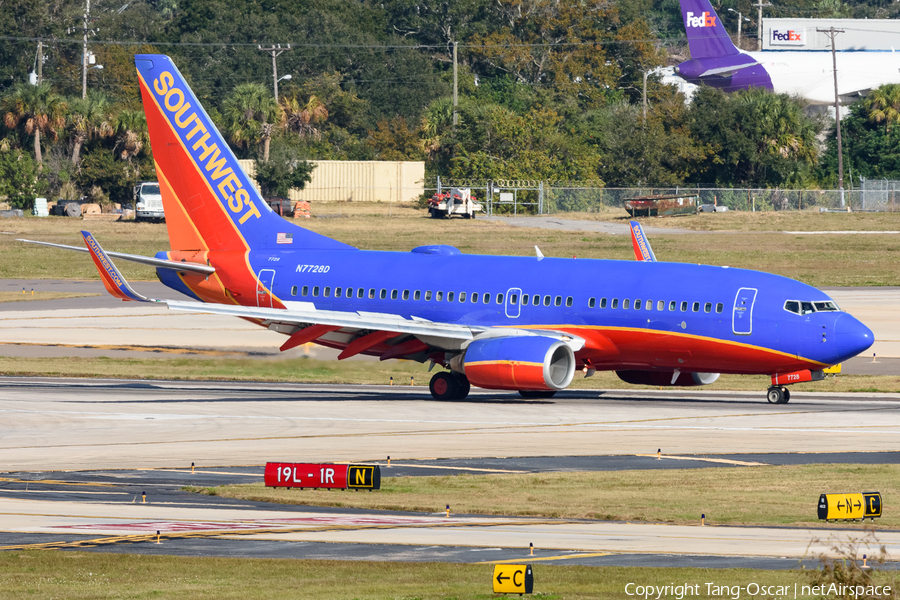 Southwest Airlines Boeing 737-7BD (N7728D) | Photo 468627