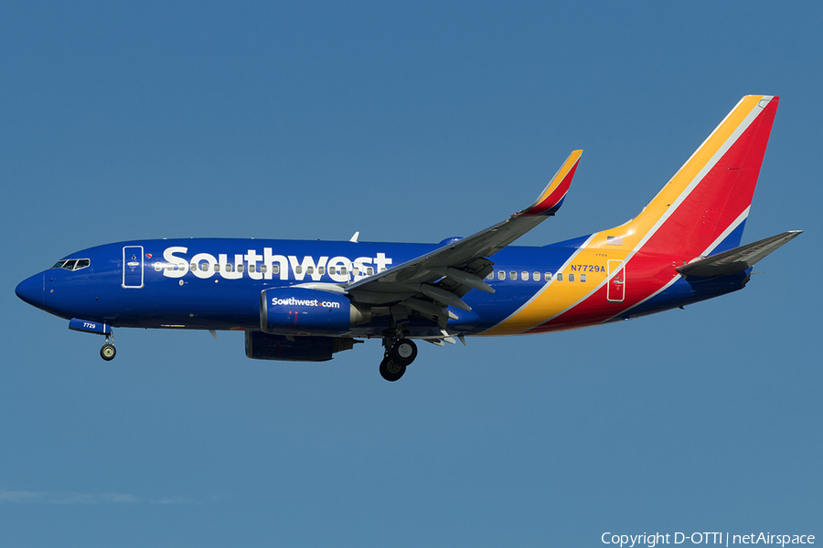 Southwest Airlines Boeing 737-76N (N7729A) | Photo 146206