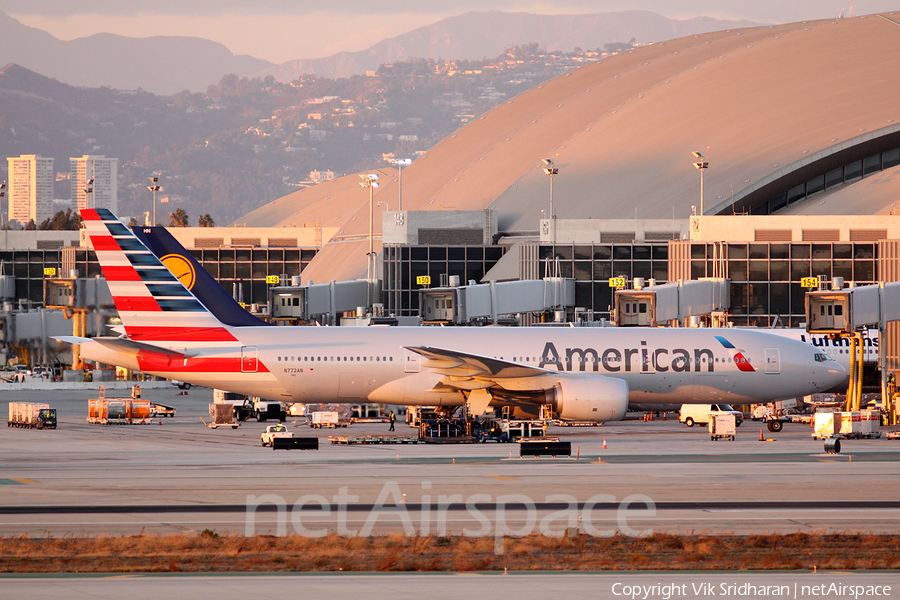 American Airlines Boeing 777-223(ER) (N772AN) | Photo 35697
