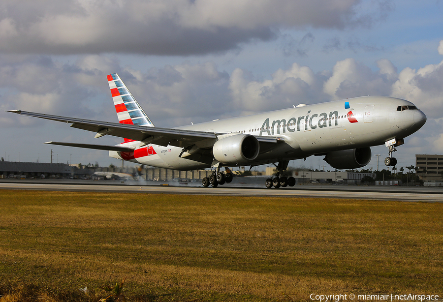 American Airlines Boeing 777-223(ER) (N772AN) | Photo 219771