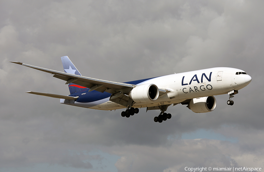 LAN Cargo Boeing 777-F6N (N772LA) | Photo 18656