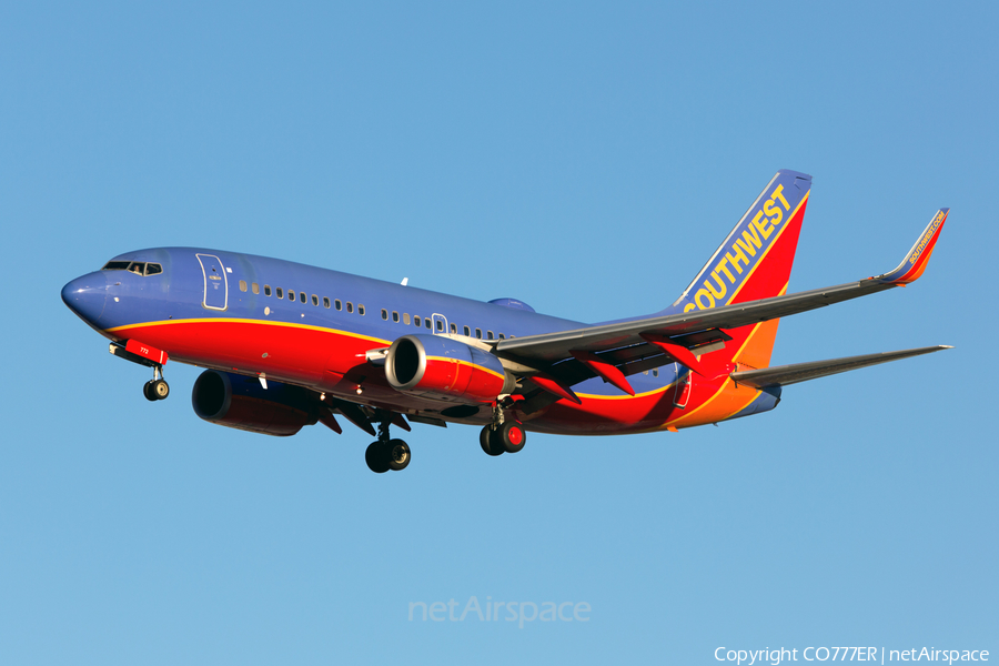 Southwest Airlines Boeing 737-7H4 (N772SW) | Photo 34774