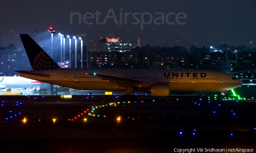 United Airlines Boeing 777-222 (N772UA) | Photo 195839