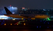 United Airlines Boeing 777-222 (N772UA) at  Los Angeles - International, United States
