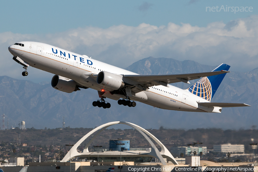 United Airlines Boeing 777-222 (N772UA) | Photo 95089