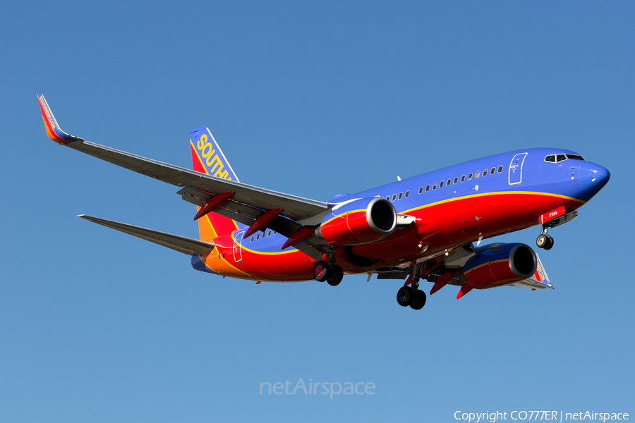Southwest Airlines Boeing 737-7BD (N7734H) | Photo 34884