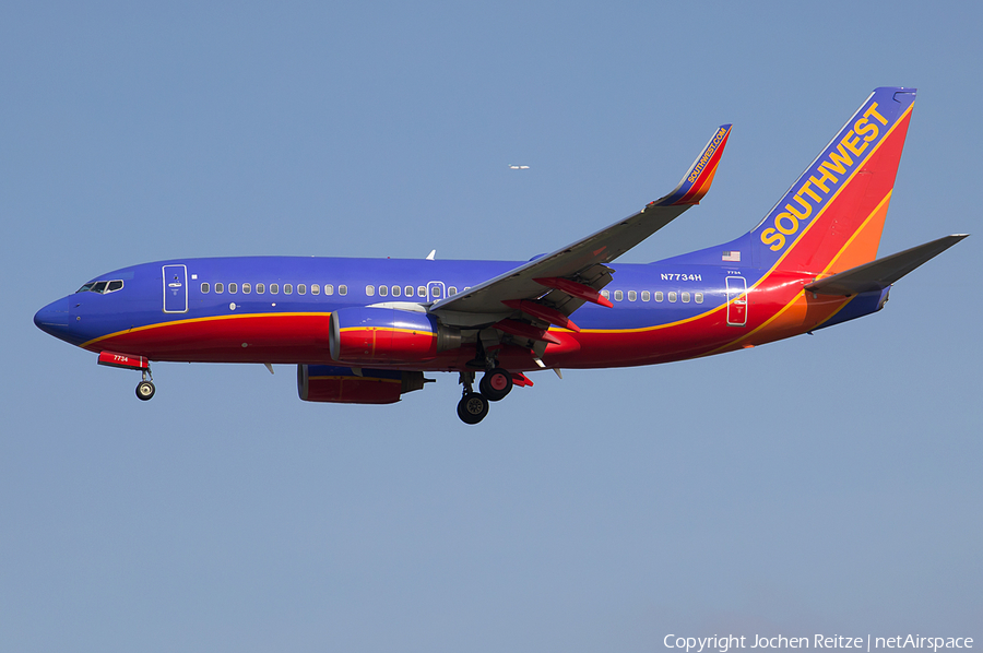 Southwest Airlines Boeing 737-7BD (N7734H) | Photo 66214