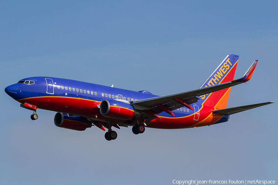 Southwest Airlines Boeing 737-7BD (N7734H) | Photo 66371