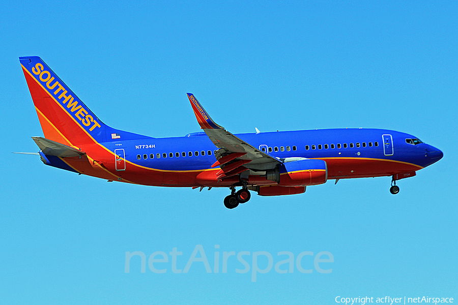 Southwest Airlines Boeing 737-7BD (N7734H) | Photo 171413