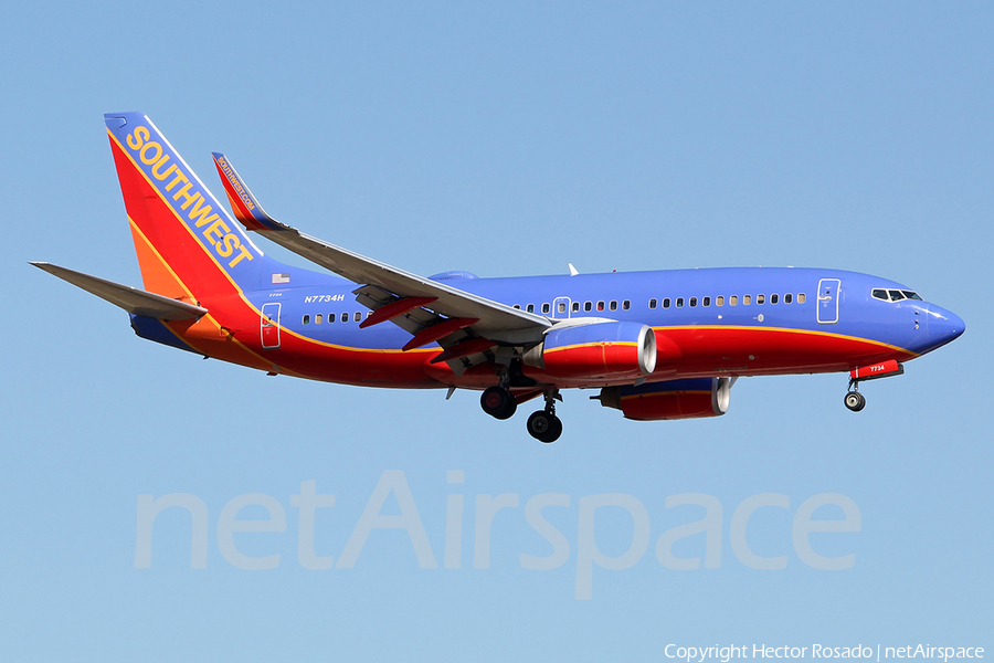 Southwest Airlines Boeing 737-7BD (N7734H) | Photo 199592