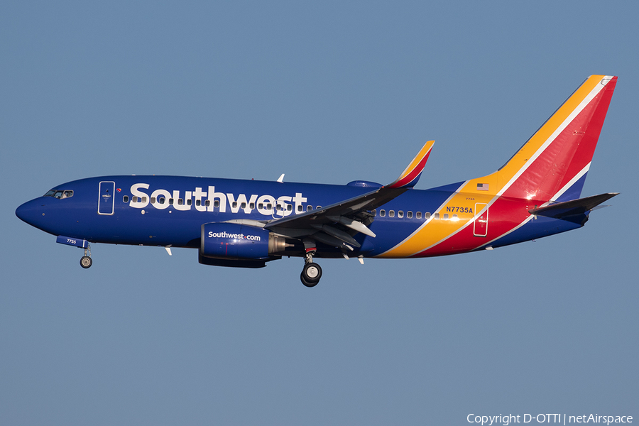 Southwest Airlines Boeing 737-7BD (N7735A) | Photo 525155