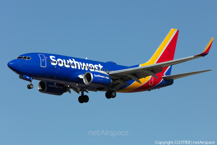 Southwest Airlines Boeing 737-7BD (N7738A) | Photo 289647