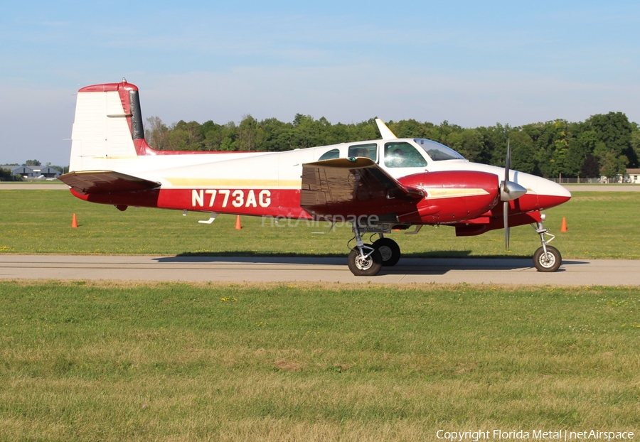 (Private) Beech H50 Twin Bonanza (N773AG) | Photo 305600