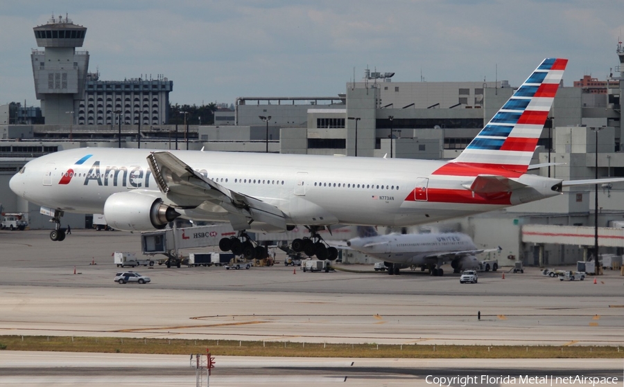American Airlines Boeing 777-223(ER) (N773AN) | Photo 301720