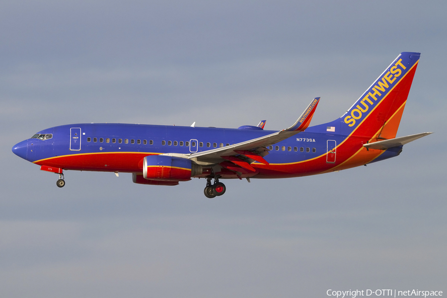 Southwest Airlines Boeing 737-7H4 (N773SA) | Photo 425765