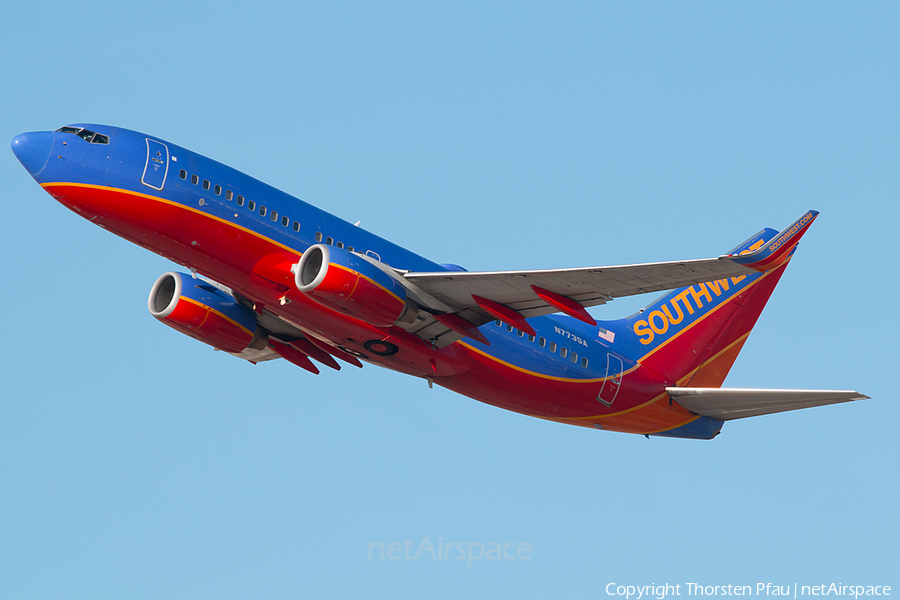 Southwest Airlines Boeing 737-7H4 (N773SA) | Photo 88792