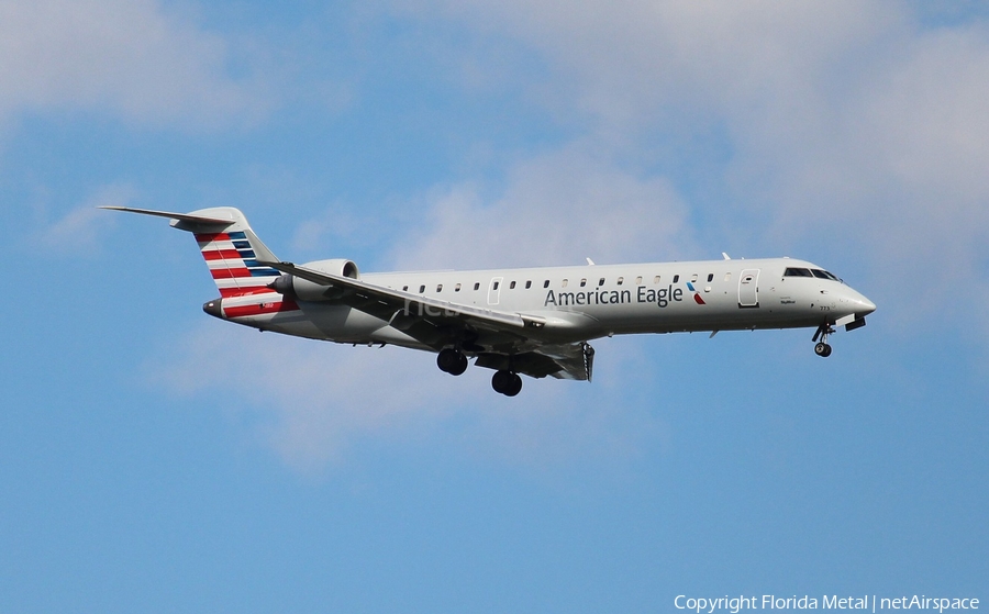 American Eagle (SkyWest Airlines) Bombardier CRJ-701ER (N773SK) | Photo 351333