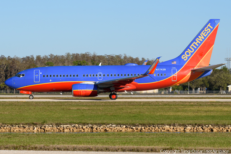 Southwest Airlines Boeing 737-7BD (N7742B) | Photo 449037