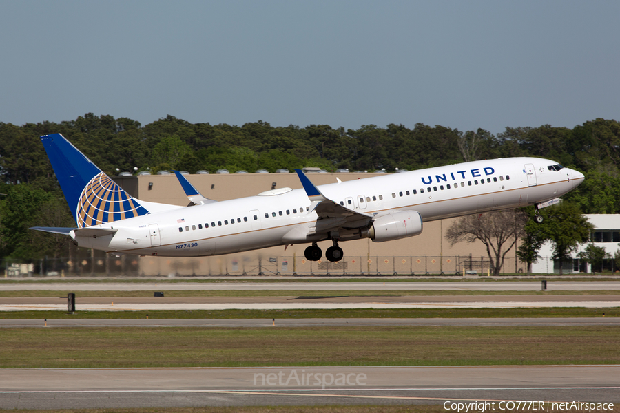 United Airlines Boeing 737-924(ER) (N77430) | Photo 104726
