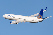 United Airlines Boeing 737-924(ER) (N77431) at  Newark - Liberty International, United States